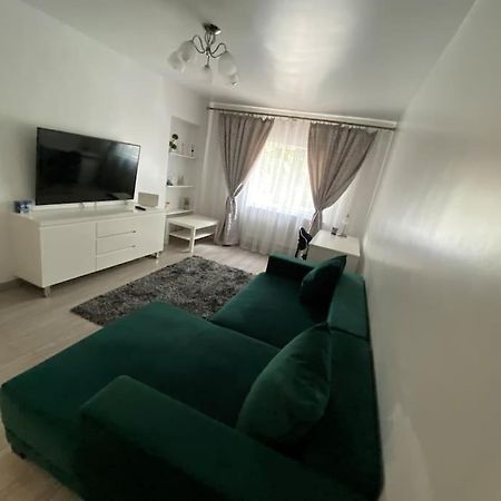 Apartamento The Urban Hub 1 Iasi Exterior foto