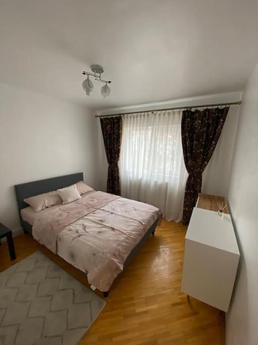 Apartamento The Urban Hub 1 Iasi Exterior foto
